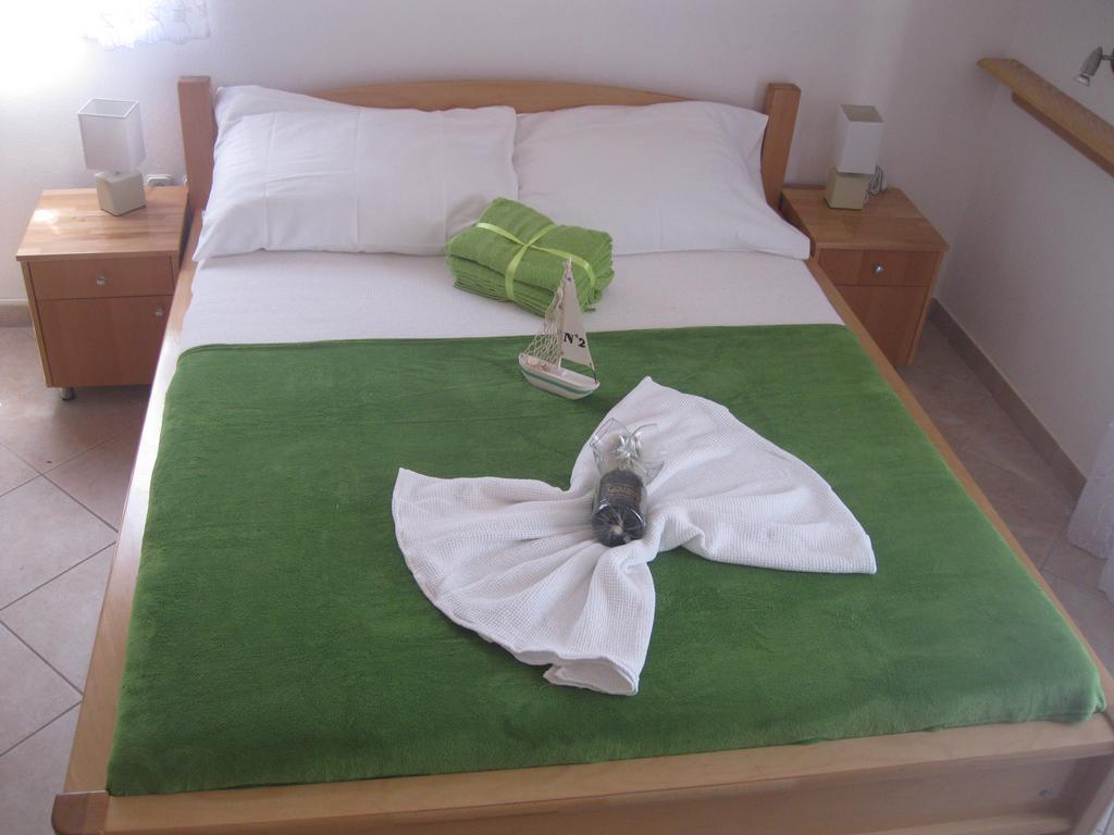 Apartments Villa Macola Trogir Bagian luar foto