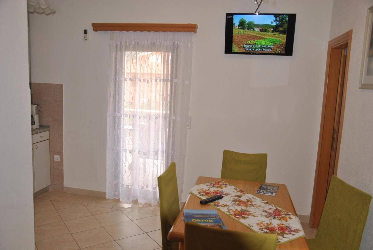Apartments Villa Macola Trogir Bagian luar foto