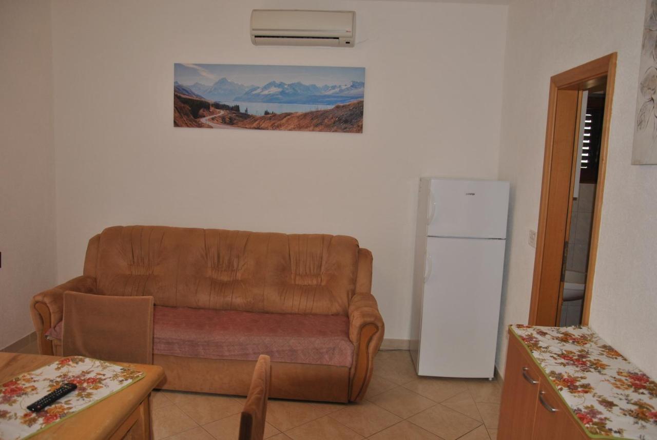 Apartments Villa Macola Trogir Bagian luar foto